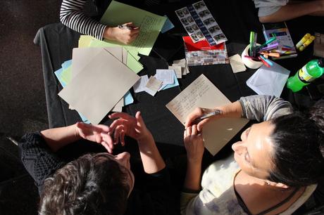 Letras Públicas lleva la voz de mujeres y adolescentes privados de libertad a La Furia del Libro 2025 Letras Públicas lleva la voz de mujeres y adolescentes privados de libertad a La Furia del Libro 2025