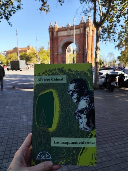 Reseña de Las máquinas enfermas, de Alberto Chimal