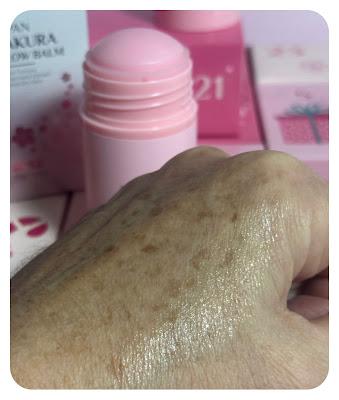 Japan Sakura Laikou BĂĄlsamo iluminador