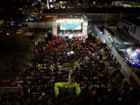 Ricardo Gallardo inicia posadas navideñas en la capital potosina