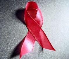 Cuba brinda terapia antirretroviral para VIH/Sida a todos los necesitados