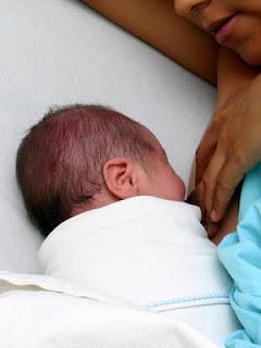 Promueve IMSS lactancia materna como mejor alimento en los primeros seis meses de vida