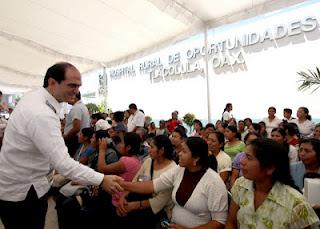 Encuentro Médico Quirúrgico beneficiará a más de mil 600 mujeres indígenas y campesinas de Oaxaca: Daniel Karam