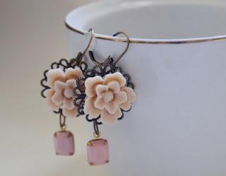 Pendientes flor sakura rosa palo