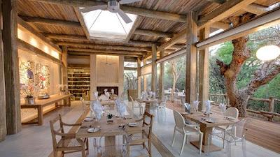 LOS ULTIMOS COMEDORES RUSTICOS