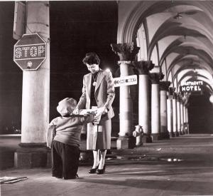 Dementia Interiores: “Dementia”, investigación sobre una mente llena de sospechas. Para Ultramundo