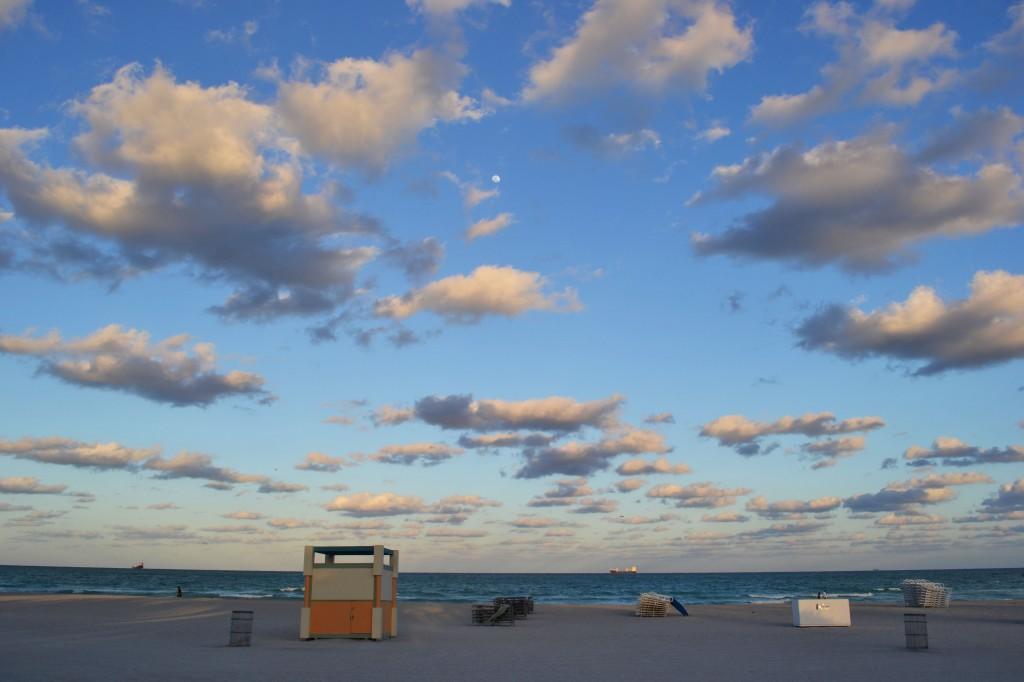 Así comienza el atardecer en Sout Beach