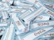 Papertweetos Coca-Cola: Tweets convertidos confeti para animar jugadores fútbol