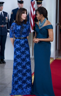Samantha Cameron y Michelle Obama, dos Primeras Damas vestidas de azul en la Casablanca
