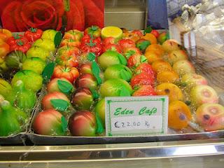 Las almendras: la materia prima de los dulces sicilianos