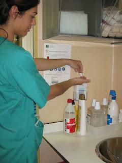 El Observatorio para la Seguridad del Paciente otorga el distintivo ‘Manos Seguras’ a la Unidad de Hematología del Hospital Regional de Málaga