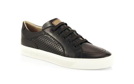 Pisa sofisticadamente con Bally