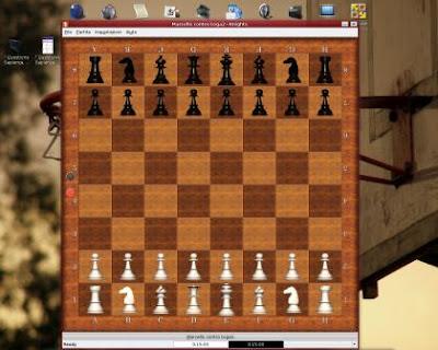 Knights es un juego de ajedrez diseñado especialmente para el entorno de escritorio KDE.