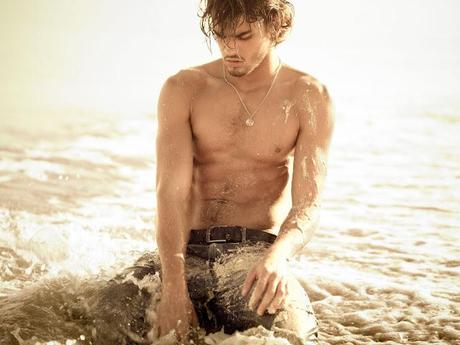 Pull&Bear; - Campaña + Vídeo S/S 2012 