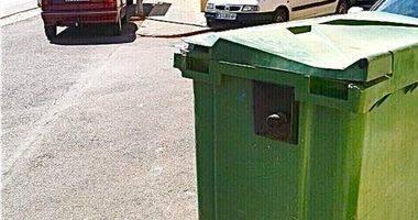 Encuentran a un perro maltratado en un contenedor de la Vilavella