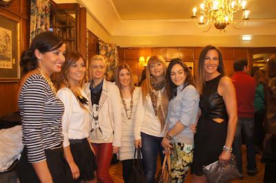 DESFILE SOLIDARIO