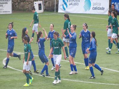 EL CORUXO FEMENINO CONSIGUE UN EMPATE EN BARBADÁS (1-1)
