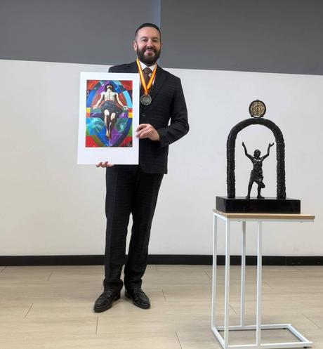 El Doctor Ignacio Bonasa, reconocido con el Premio Internacional ‘Fractales del Cambio 2025’ en Madrid El Doctor Ignacio Bonasa, reconocido con el Premio Internacional ‘Fractales del Cambio 2025’ en Madrid