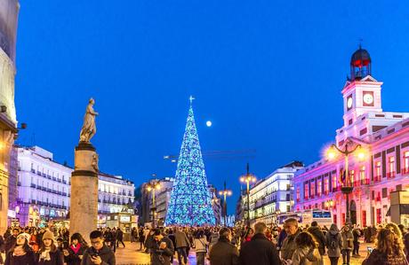 La Navidad en España: tradición, religión y alegría que llenan las calles La Navidad en España: tradición, religión y alegría que llenan las calles