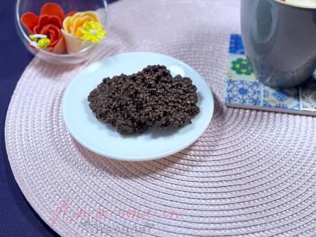 Rocas de quinoa inflada Rocas de quinoa inflada