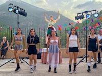 Karmento estrena videoclip de Me dio pelusa de su disco La Serrana en forma de cortometraje