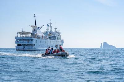 Metropolitan Touring, reconocida como la mejor línea de cruceros de expedición del mundo según Condé Nast Traveler