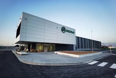 Así se reparten las grandes farmacéuticas la financiación pública de medicamentos.