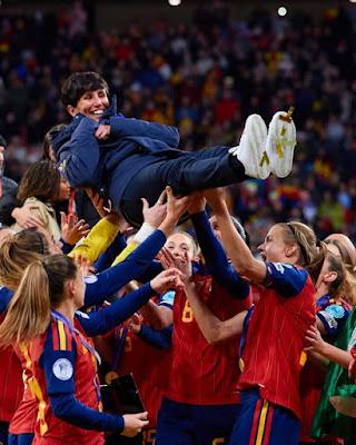 Así se reparten las grandes farmacéuticas la financiación pública de medicamentos.