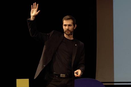 Daniel Sanchidrián presenta El Método REC, una guía práctica de marketing digital para empresarios