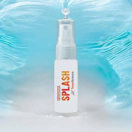 SPLASH, el spray bucal que refresca al instante y combate olores y bacterias SPLASH, el spray bucal que refresca al instante y combate olores y bacterias