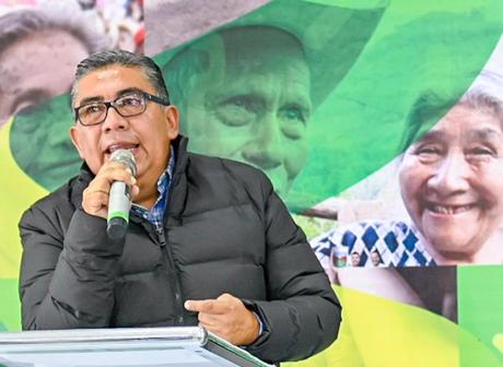 Alcalde de Soledad anuncia aumento al apoyo para adultos mayores a partir de 2025
