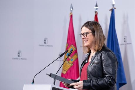 C-LM aprueba destinar 10,4 millones para ayudas de emergencia social y otros 7,6 para el apoyo a las familias numerosas