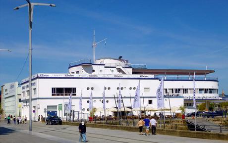 Arquitectura futurista frente al mar: qué ver y por qué 9 Arquitectura futurista frente al mar: qué ver y por qué 9