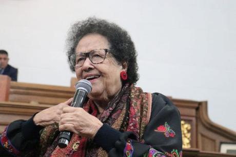 Venezuela. «Si vienen los gringos, de aquí no salen. Estamos planteando la liberación de la humanidad”. Entrevista exclusiva a la dirigente politica venezolana María León Venezuela. «Si vienen los gringos, de aquí no salen. Estamos planteando la liberación de la humanidad”. Entrevista exclusiva a la dirigente politica venezolana María León