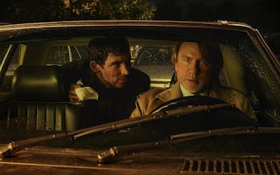 Puñales por la espalda 3: De entre los muertos; Una puñalada más sería ensañamiento Puñales por la espalda 3: De entre los muertos; Una puñalada más sería ensañamiento