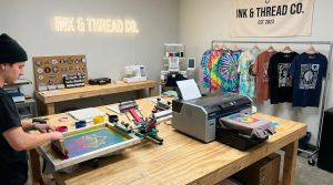 Impresión bajo demanda: la forma más accesible de lanzar tu marca de ropa sin invertir en stock personalizacion bajo demanda con diferentes tecnicas de impresion