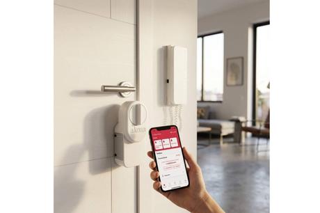 Raixer facilita la gestión de accesos 24/7 en casa, portales, garajes, oficinas y locales comerciales Raixer facilita la gestión de accesos 24/7 en casa, portales, garajes, oficinas y locales comerciales