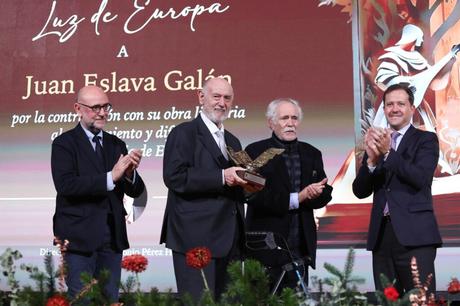 Page lamenta la «espiral preocupante» de un PSOE que entra «en barrena»: «Escándalo tras escándalo» Page lamenta la «espiral preocupante» de un PSOE que entra «en barrena»: «Escándalo tras escándalo»