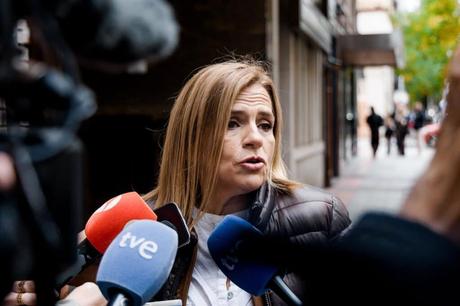 Besteiro conoció «por una tercera persona» en octubre un caso de acoso contra Tomé y que «animó a denunciar» Besteiro conoció «por una tercera persona» en octubre un caso de acoso contra Tomé y que «animó a denunciar»