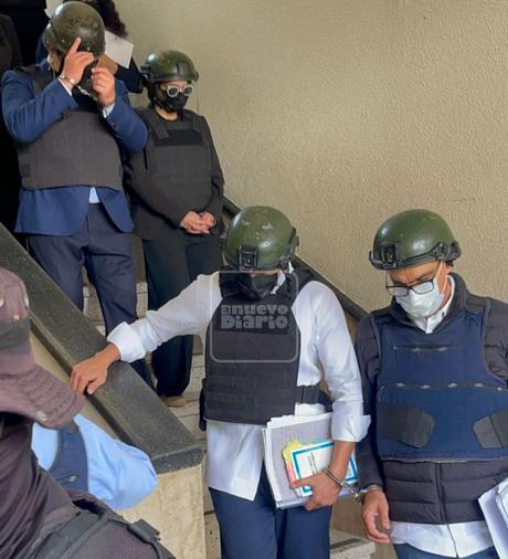 Juez canta 18 meses de prisión preventiva a Hazim y otros implicados en desfalco SENASA. Juez canta 18 meses de prisión preventiva a Hazim y otros implicados en desfalco SENASA.