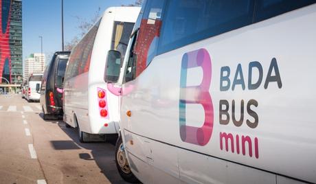 Rutas imprescindibles en autocar para descubrir Barcelona en grupo alquiler bus turistico barcelona badabus