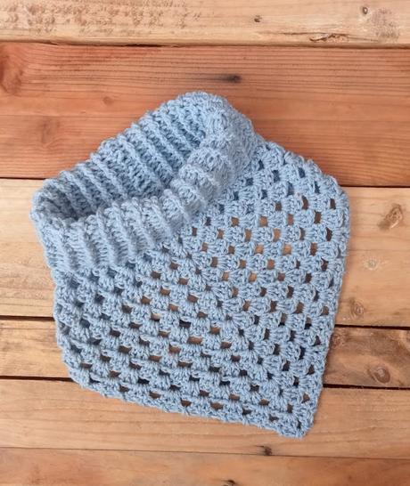 COLECCIÓN CHÉSTER, CUELLO