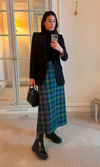 UN LOOK PARA CADA DIA DE LA SEMANA (442).-