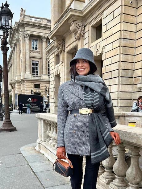 UN LOOK PARA CADA DIA DE LA SEMANA (442).-