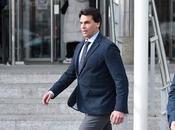 “Mr. Burnet alguien entorno”.