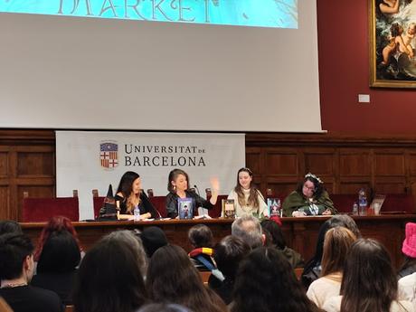 Charla o akelarre de brujas en el WitchMarket Barcelona 2025