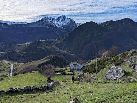Peña Valdecuélabre desde Llamardal