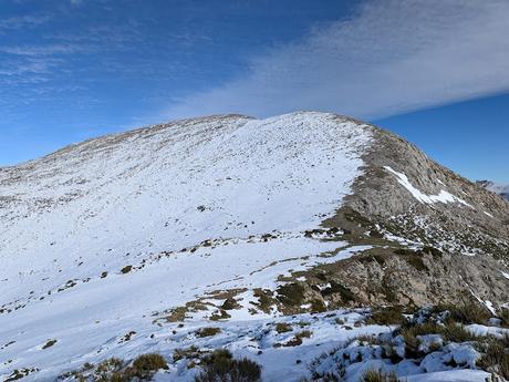 Peña Valdecuélabre desde Llamardal