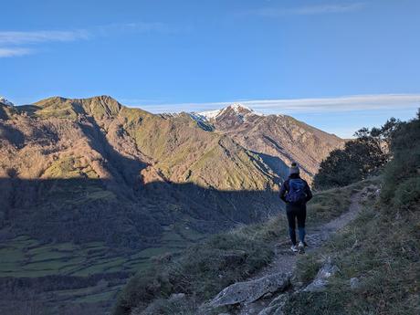 Peña Valdecuélabre desde Llamardal