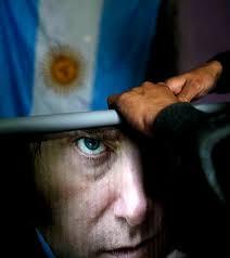 Entre el suicidio y el neuropsiquiátrico